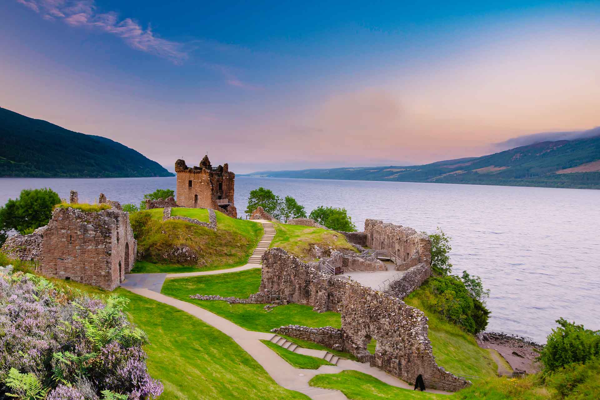 Loch Ness, Viaggio di gruppo in Scozia