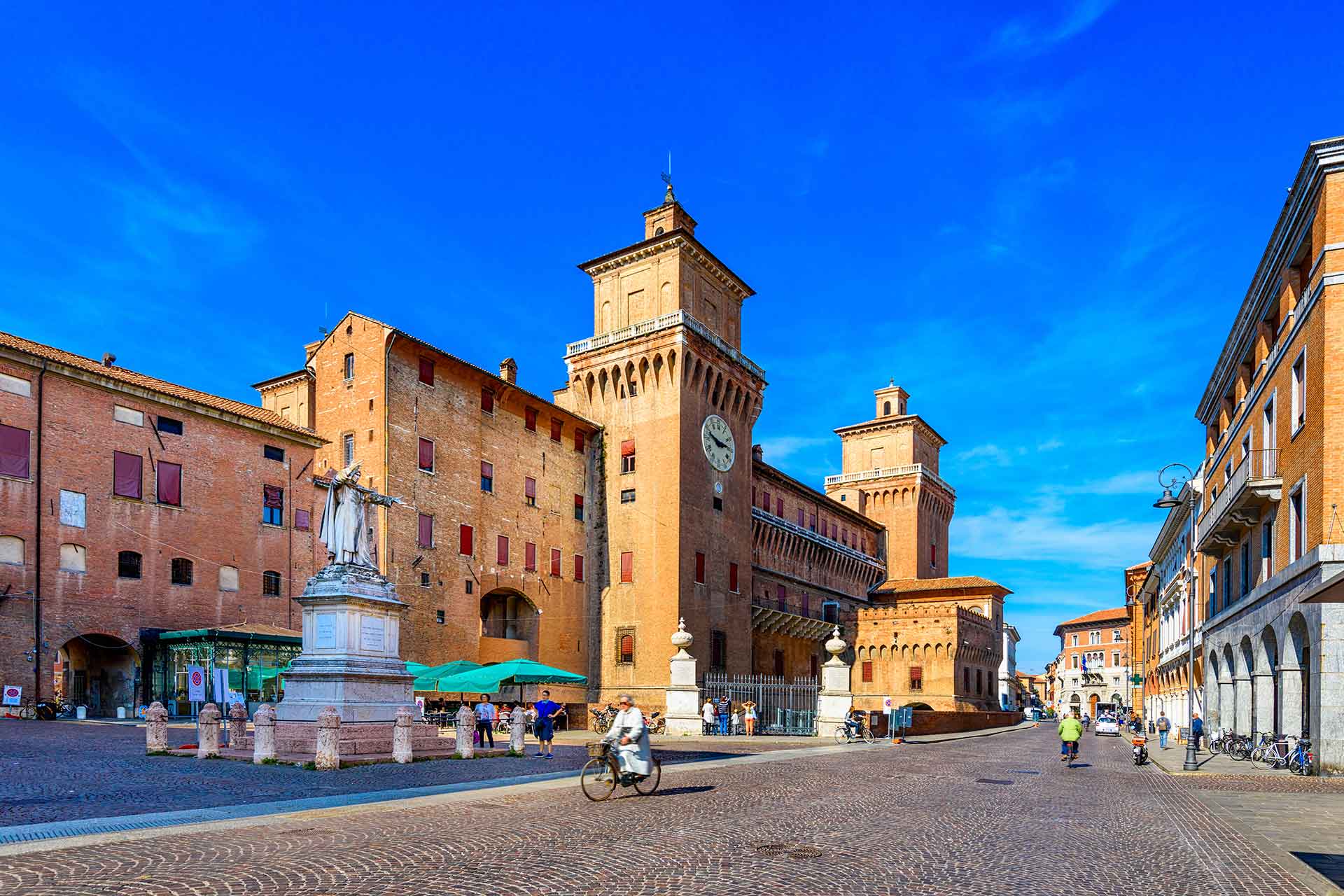 Ferrara, viaggio guidato di gruppo