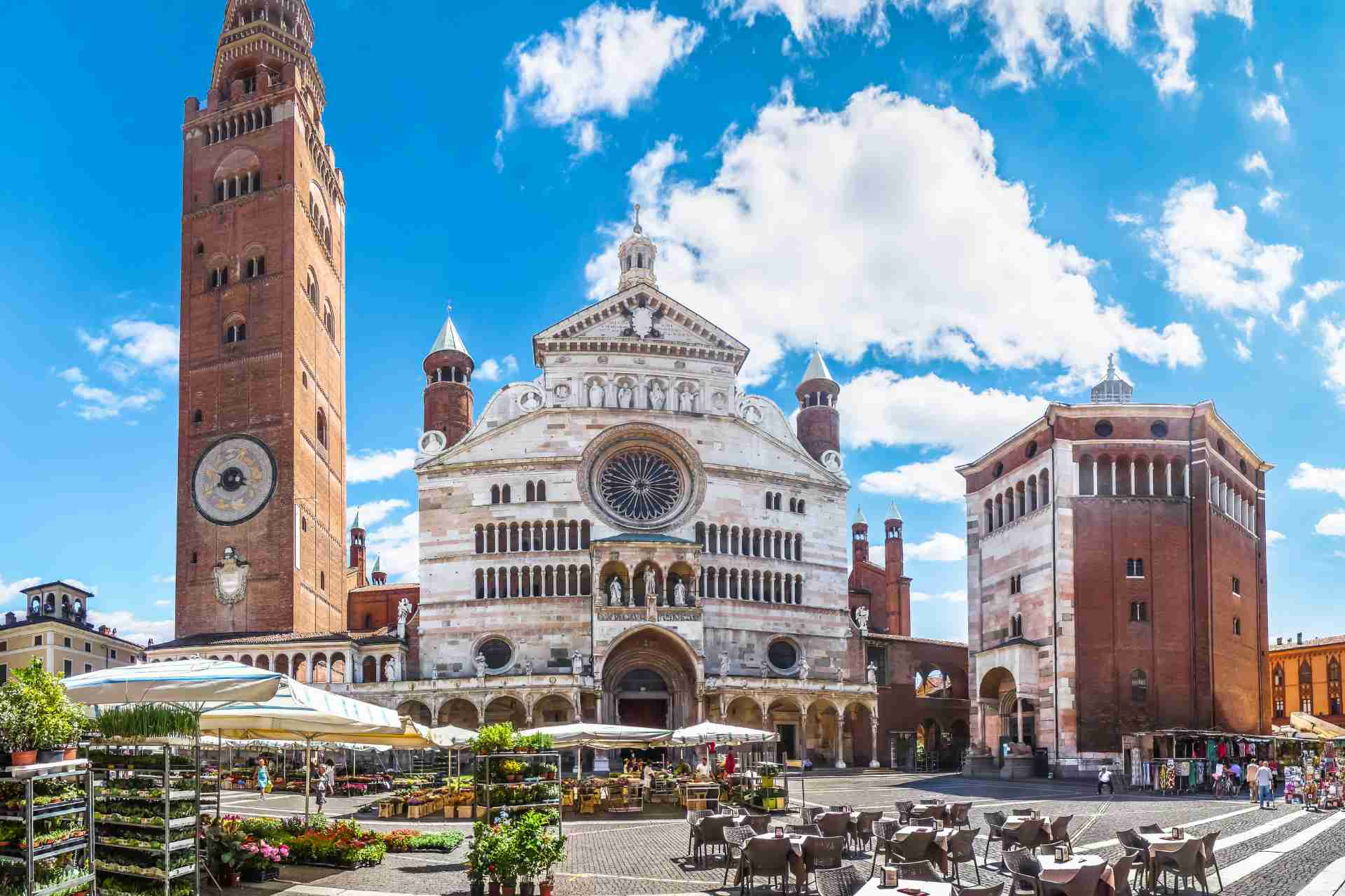 Cremona  - viaggio guidato di gruppo in pullman